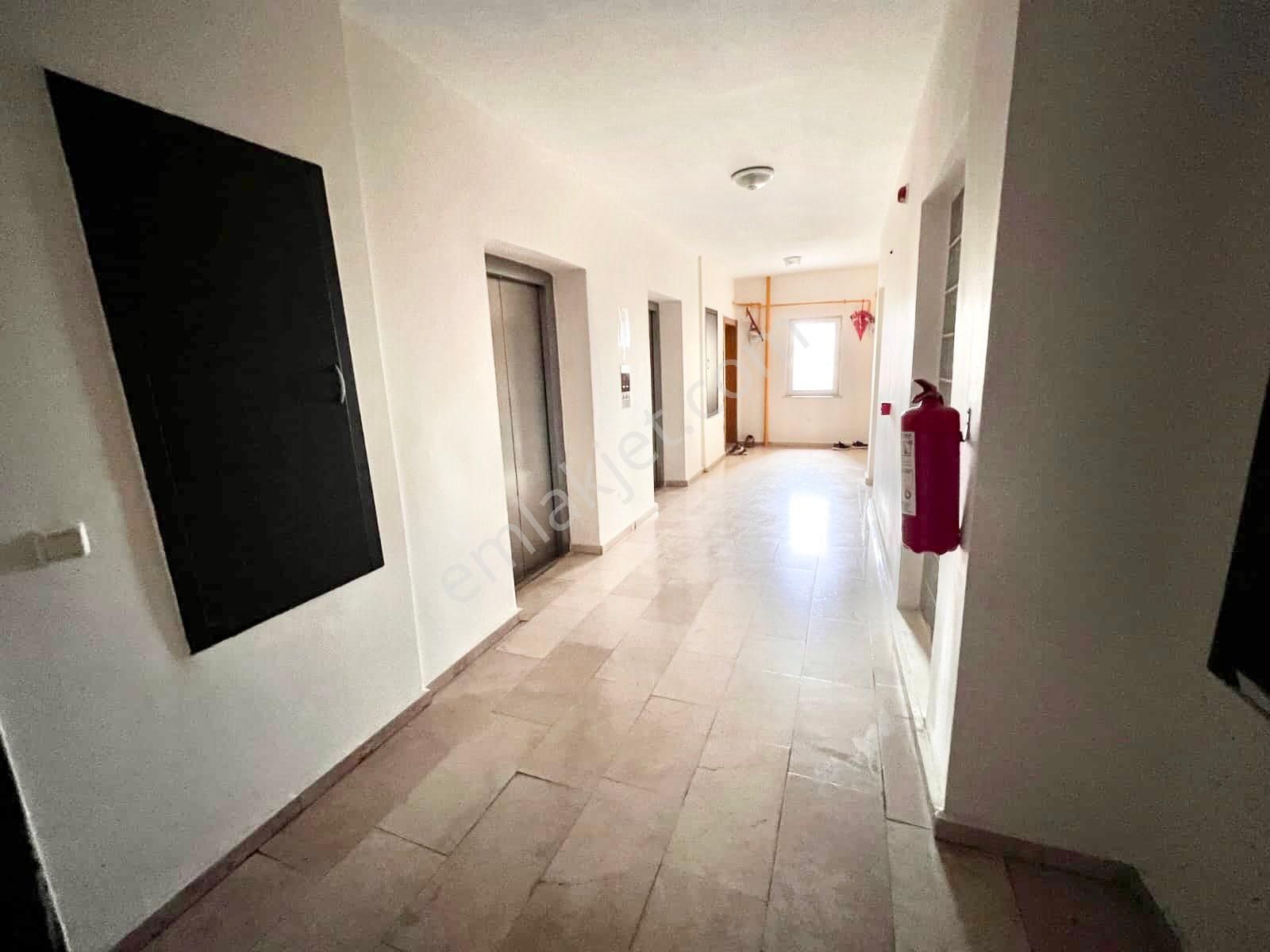 Tuzla Toki Evlerinde Satılık Şerefiyeli 2+1 Daire - Görsel 8