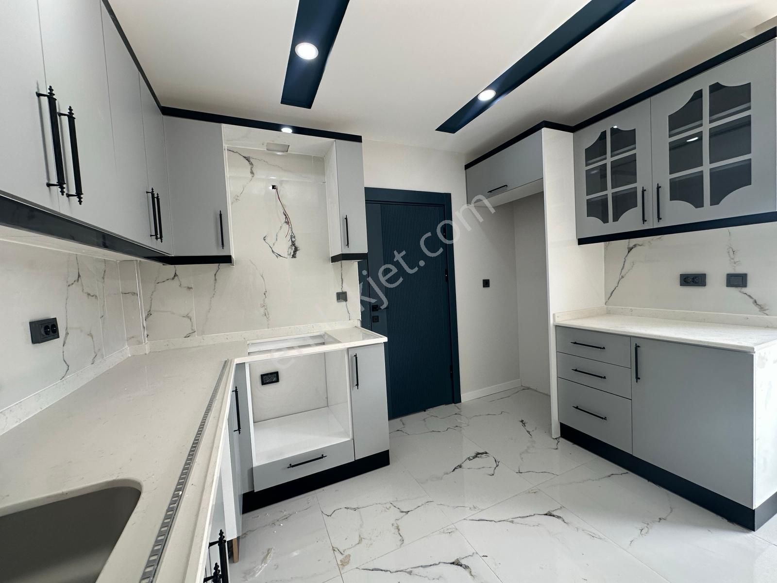 Ayanoğlu Mah. 2+1 Tramvay Dibi Sıfır Satılık Daireler - Görsel 4