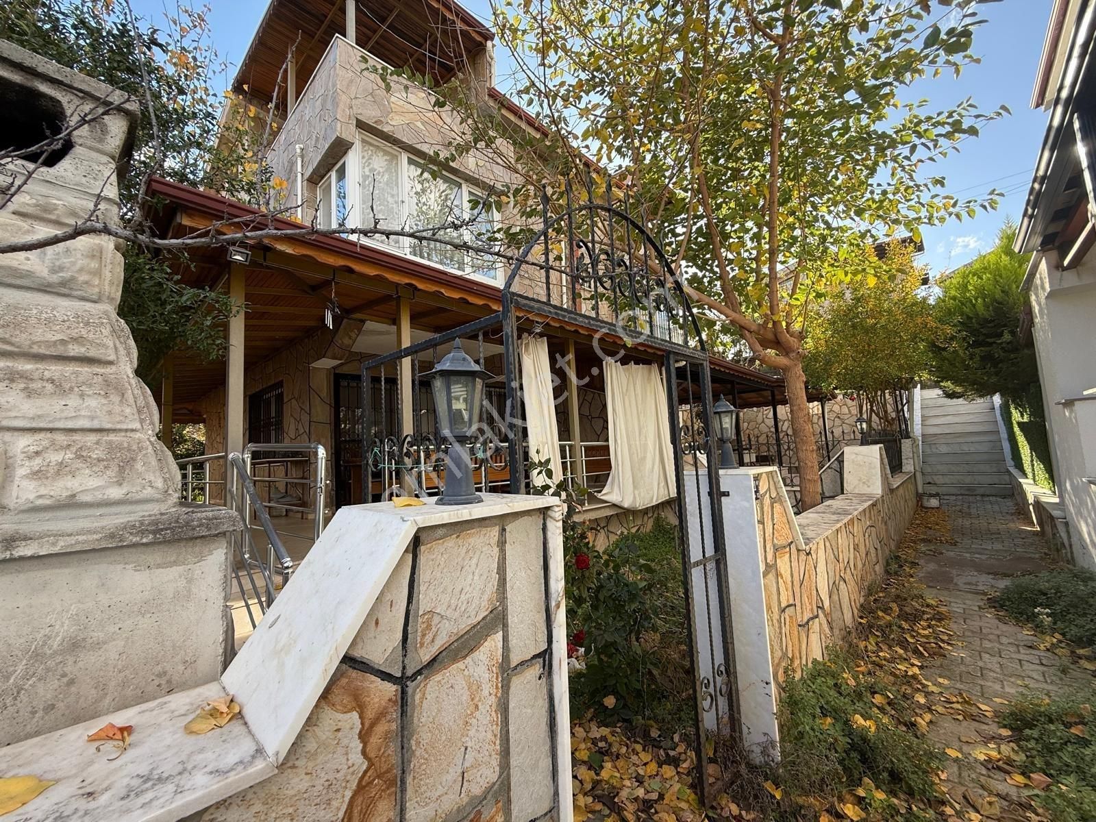 Kuşadası Davutlar Yolu Üzeri Genis Veranda 3+1 Manzaralı - Görsel 21