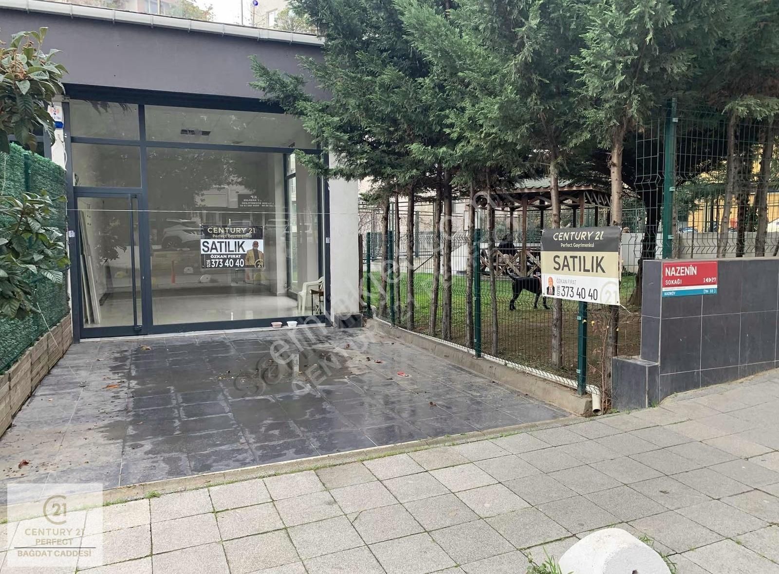 Merdivenköyde,ön Kullanımlı İskanlı Satılık Dükkan 8.500.000-tl