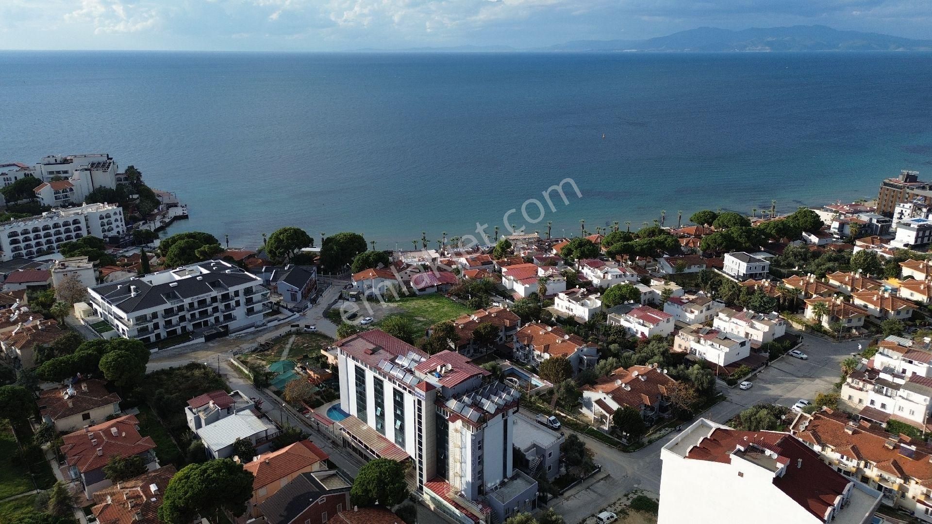 Kuşadası Kadınlar Denizi Mevki Plaja 150 Metre