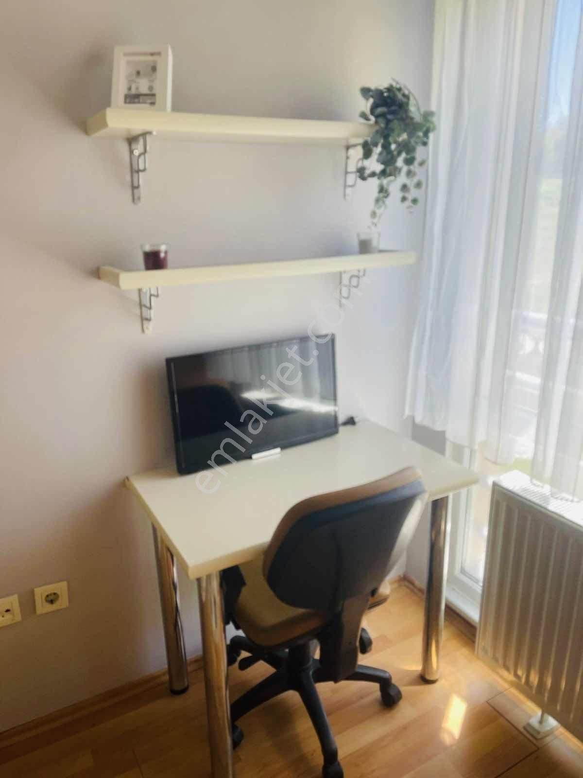 Yamaner'den Ege Sitesin'de Merkezi Konumda 1+1 Satılık Daire - Görsel 8