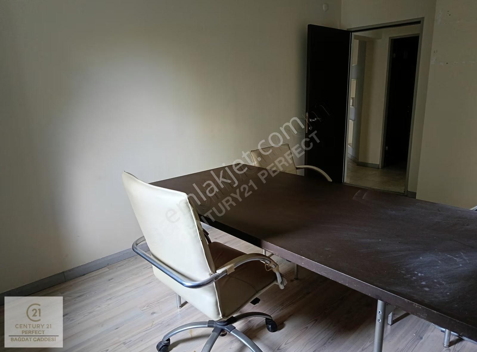 Ataşehir Gardenya Plaza 3+1 Kiralık Ofis - Görsel 35