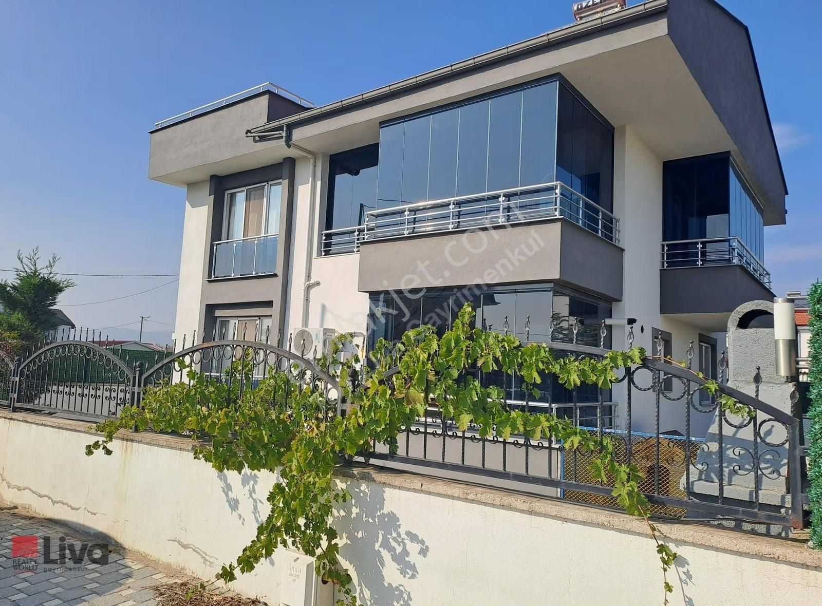 Ayşebacı'da Bahçeli Teraslı 4+1 Satılık Villa Fiyat Düştü!!! - Görsel 8