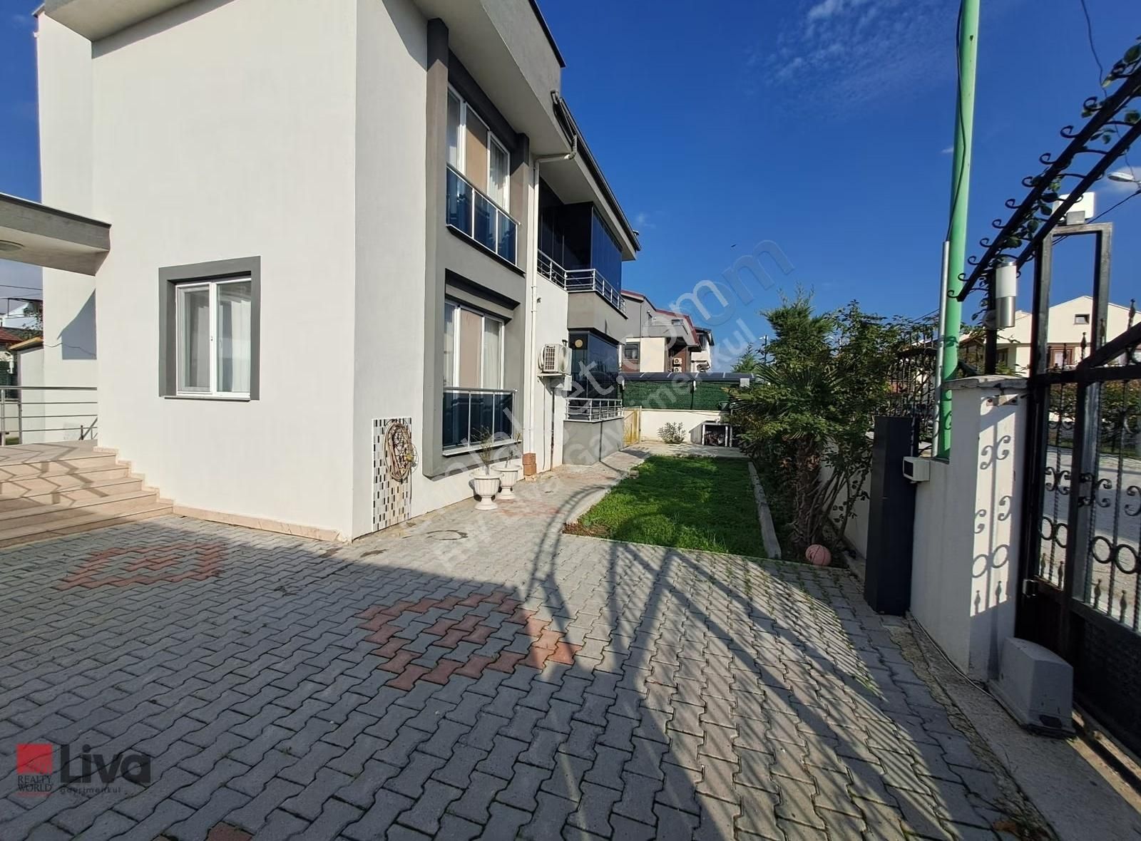 Ayşebacı'da Bahçeli Teraslı 4+1 Satılık Villa Fiyat Düştü!!! - Görsel 16