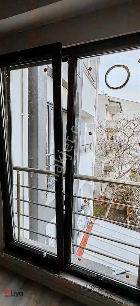 2+0 Sıfır Ara Kat Daire.