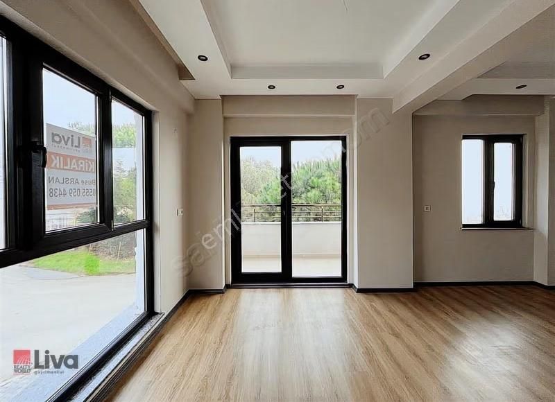 ▓liva'dan Sefaköy'de Kiralık 2+1 Daire▓ - Görsel 27