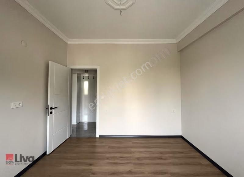 ▓liva'dan Sefaköy'de Kiralık 2+1 Daire▓ - Görsel 6