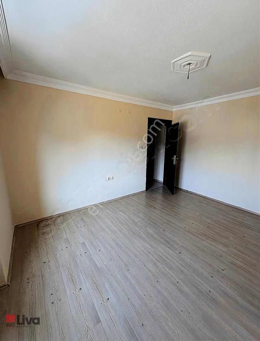 Liva'dan Hasan Basri Çantayda Kiralık 3+1 Daire - Görsel 11