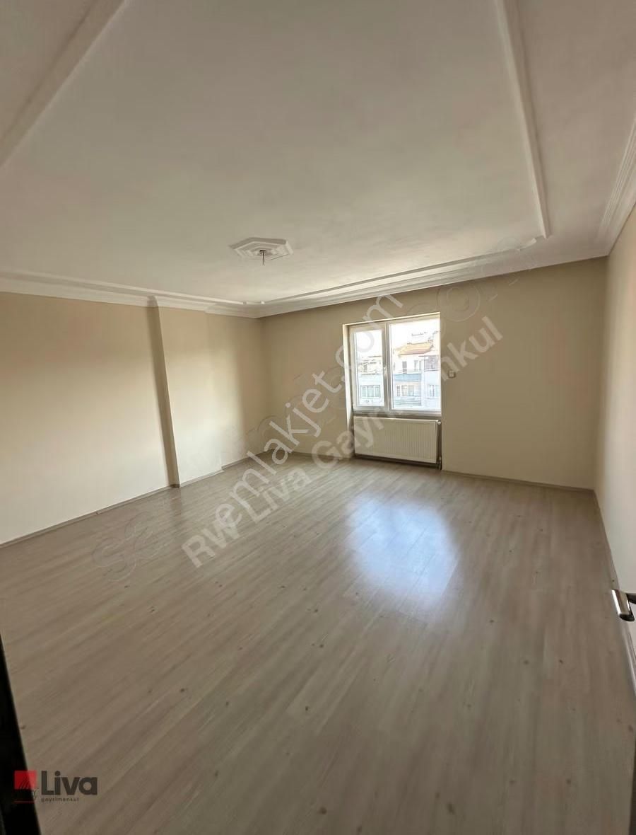 Liva'dan Hasan Basri Çantayda Kiralık 3+1 Daire - Görsel 17