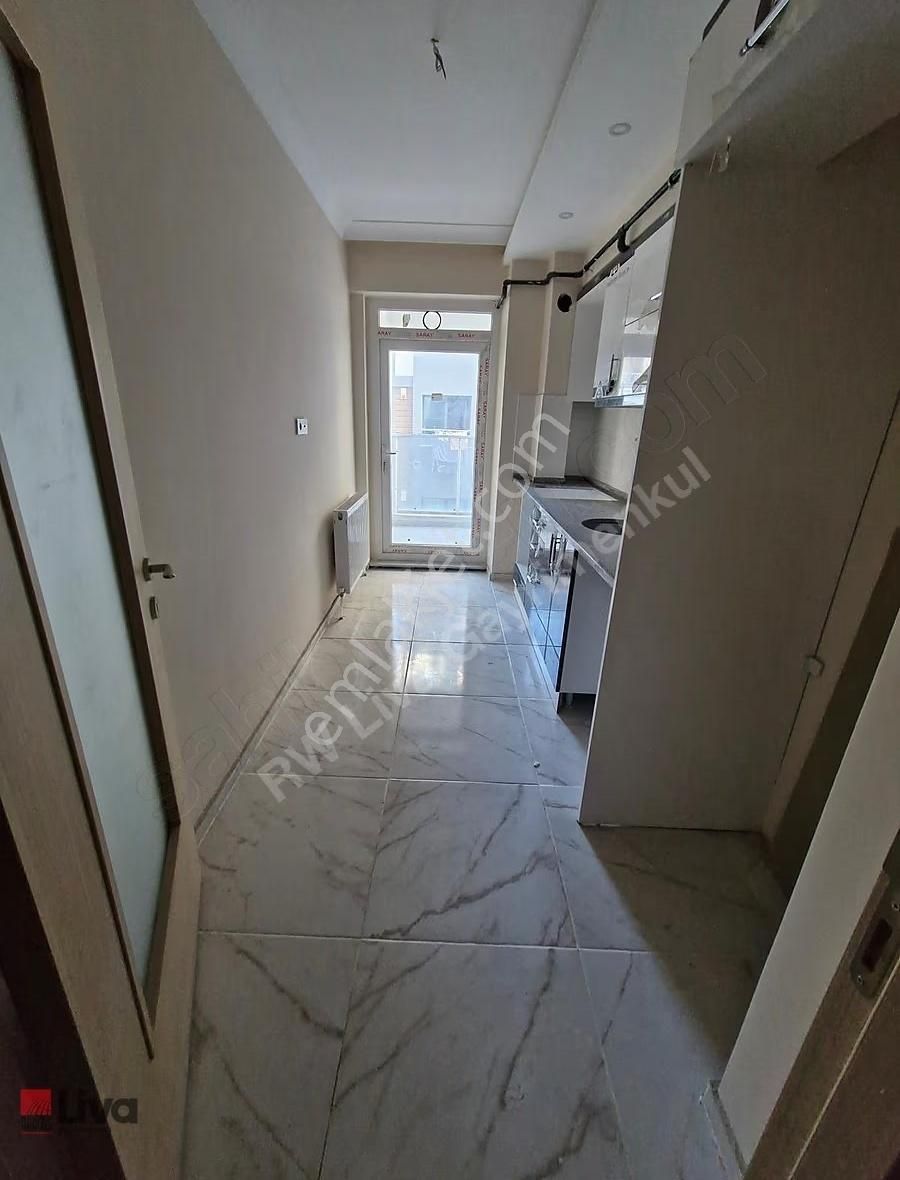 Rw Livadan Necati Eğitim Fakültesi Karşısı Satılık 2 + 1 Daire - Görsel 8