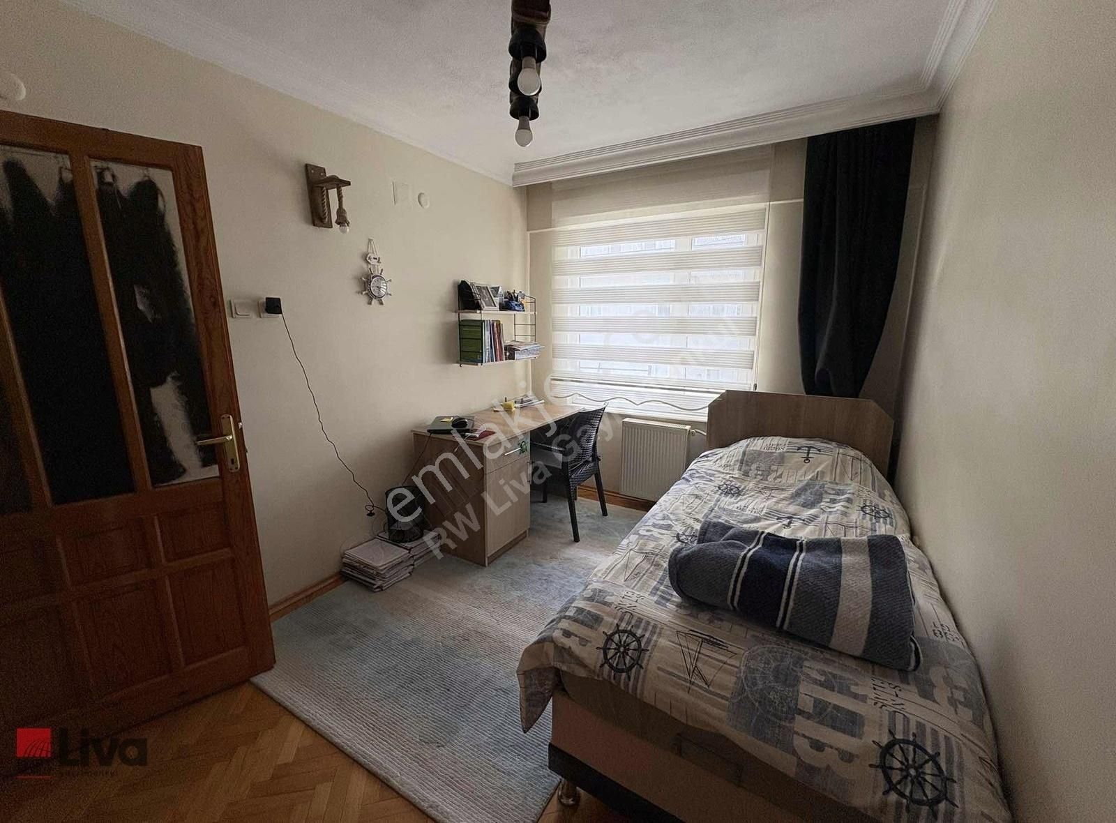 Liva'dan Bahçelievler Mahallesinde Satılık 3+1 Daire - Görsel 2