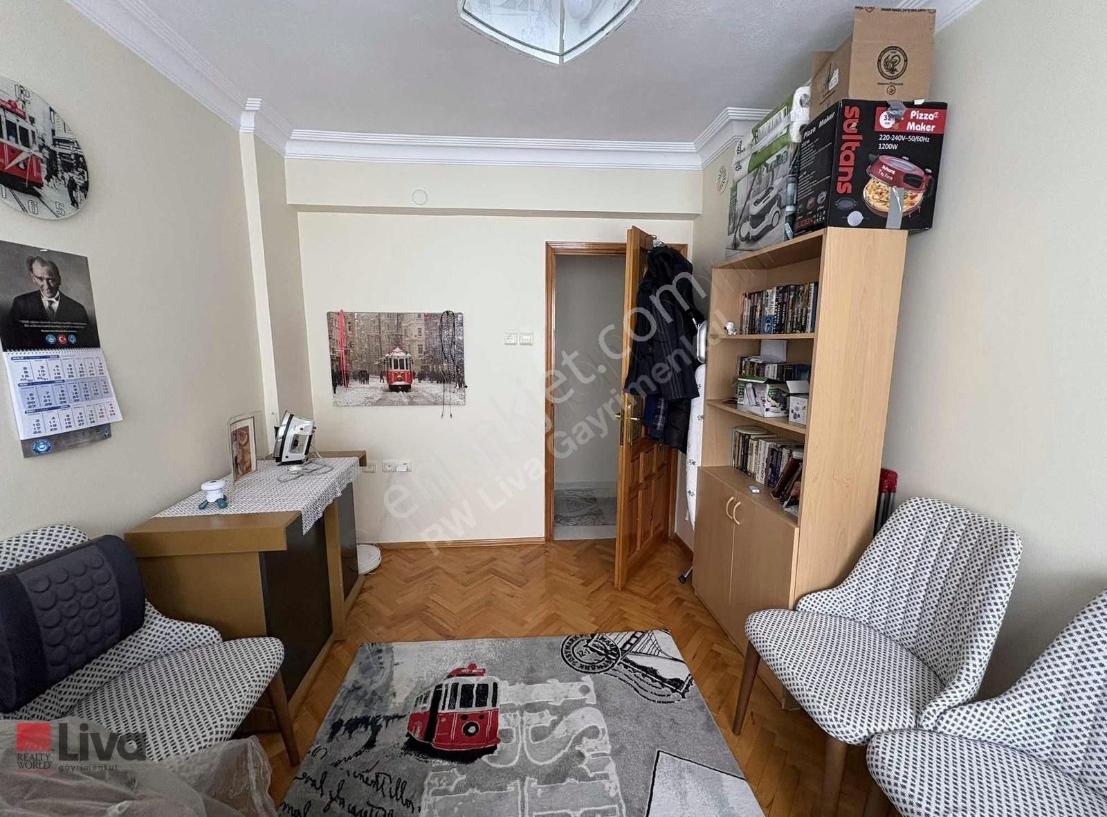 Liva'dan Bahçelievler Mahallesinde Satılık 3+1 Daire - Görsel 24