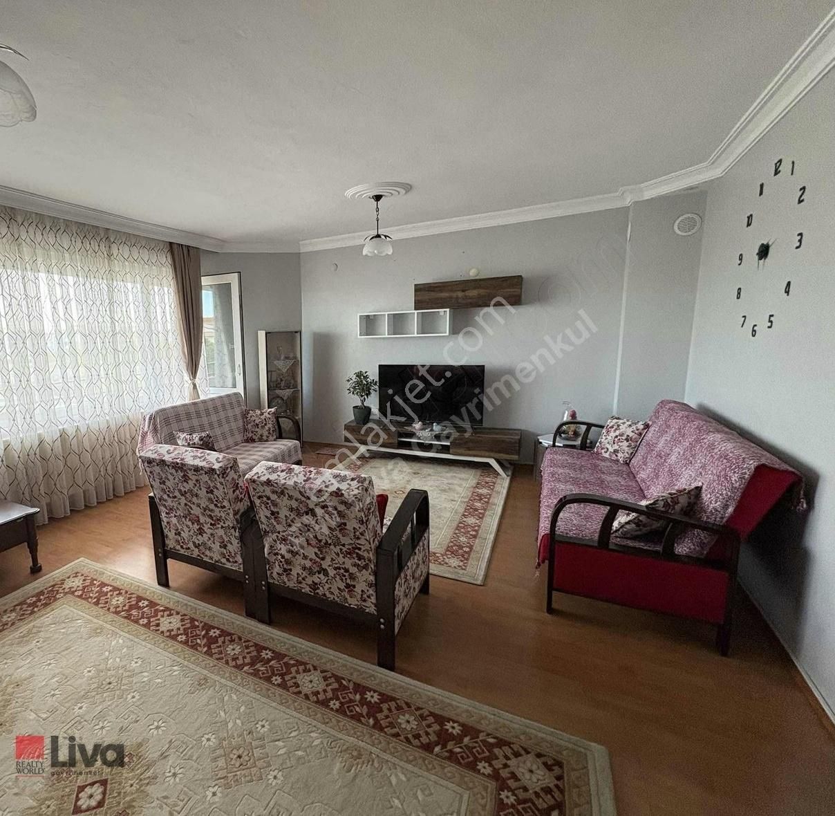 Liva'dan Bahçelievler Mahallesinde Satılık 3+1 Daire - Görsel 22