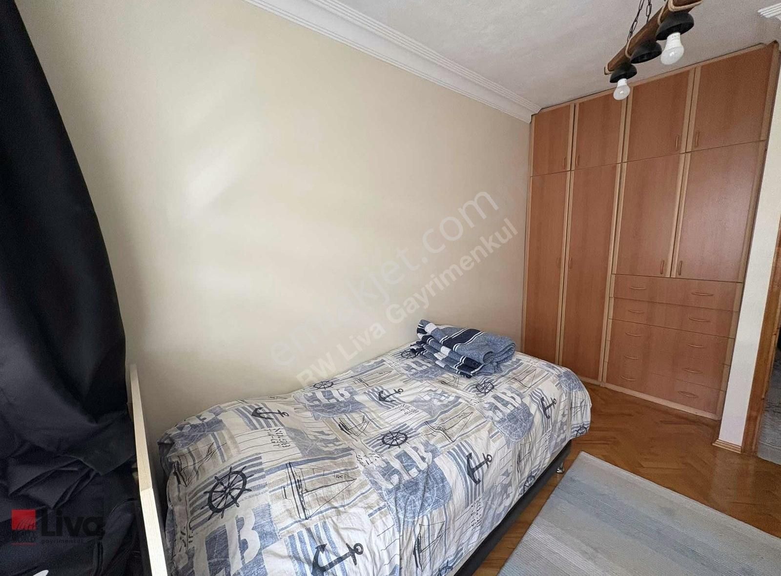 Liva'dan Bahçelievler Mahallesinde Satılık 3+1 Daire - Görsel 10