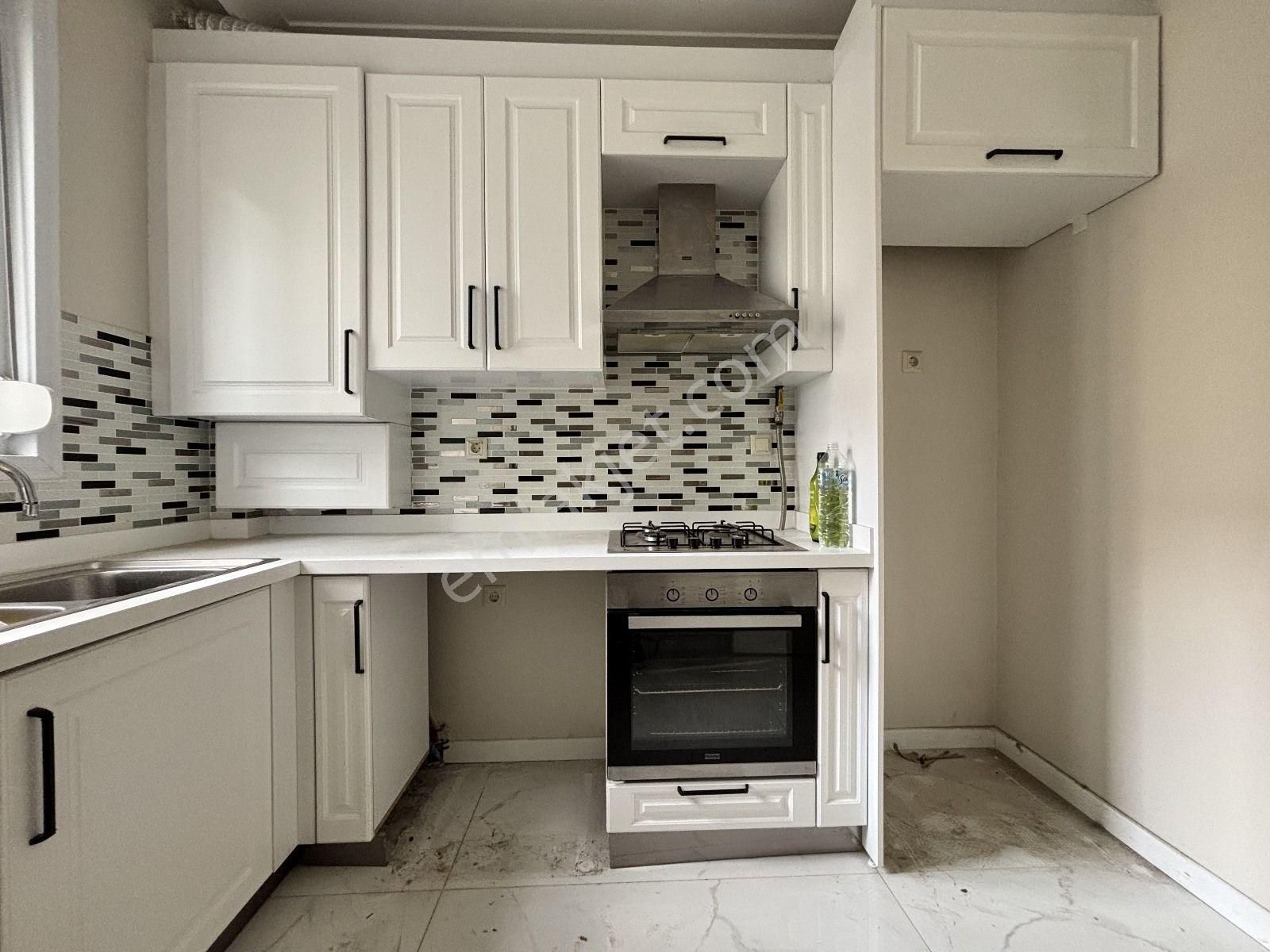 Met'den Merdivenköy'de 2021 Yapımı 3+1 88m2 Net Satılık Daire - Görsel 13