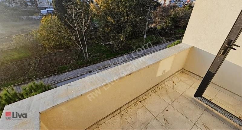 Rw Liva'dan Plevne, Arakat Ön Cephe Sıfır İzmir Yoluna Cephe 1+1 - Görsel 3