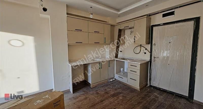 Rw Liva'dan Plevne, Arakat Ön Cephe Sıfır İzmir Yoluna Cephe 1+1 - Görsel 9