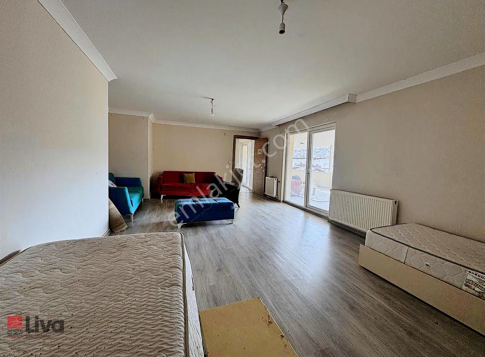 ▓kasaplar Da Cadde Üzeri Fakülte Karşısı Ön Cephe 170 M2 Dublex▓ - Görsel 9