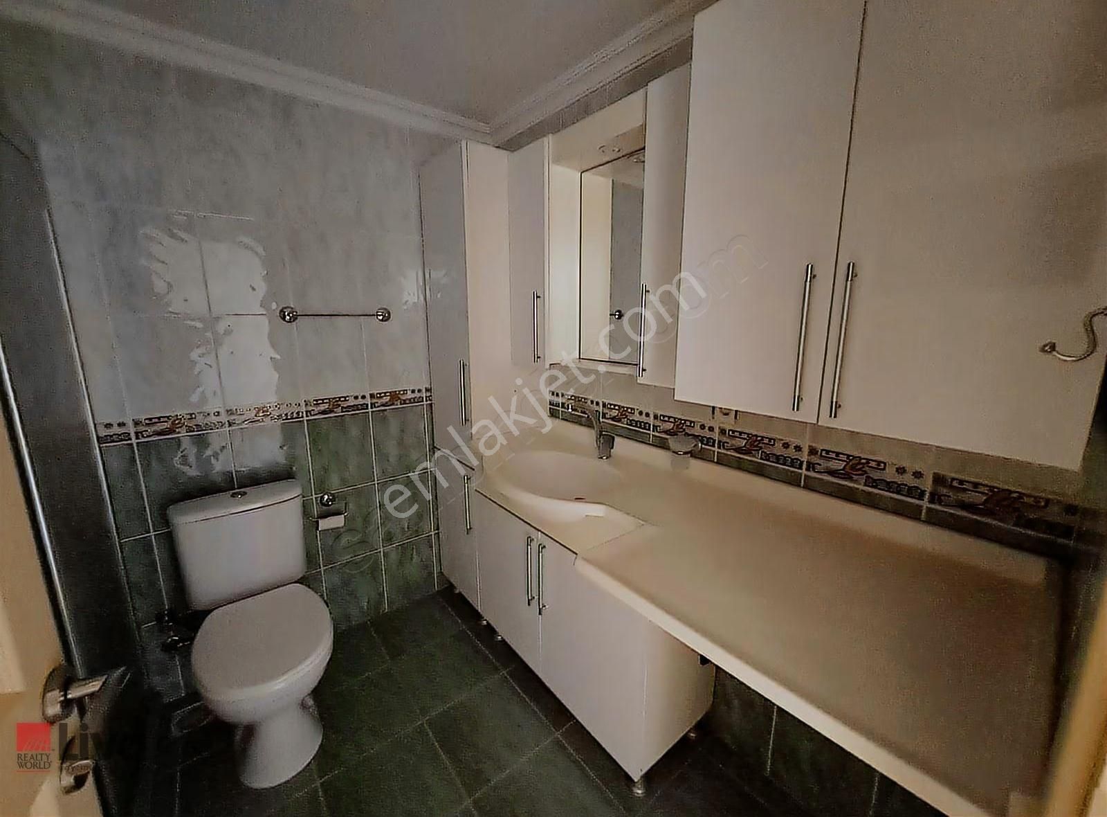 Liva' Dan Mükemmel Konumda Kiralık 3+1 Daire. - Görsel 14