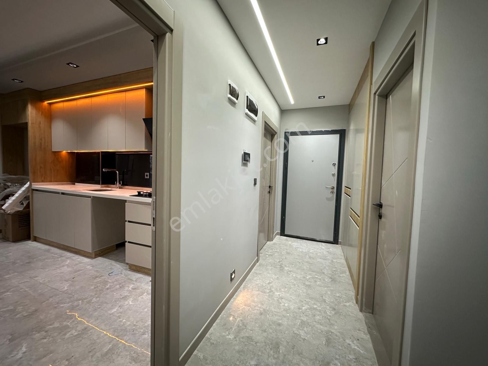 Ayanoğlu'nda 2+1 Tramvay Yakını Yol Cephe Lüks Satılık Daireler - Görsel 7