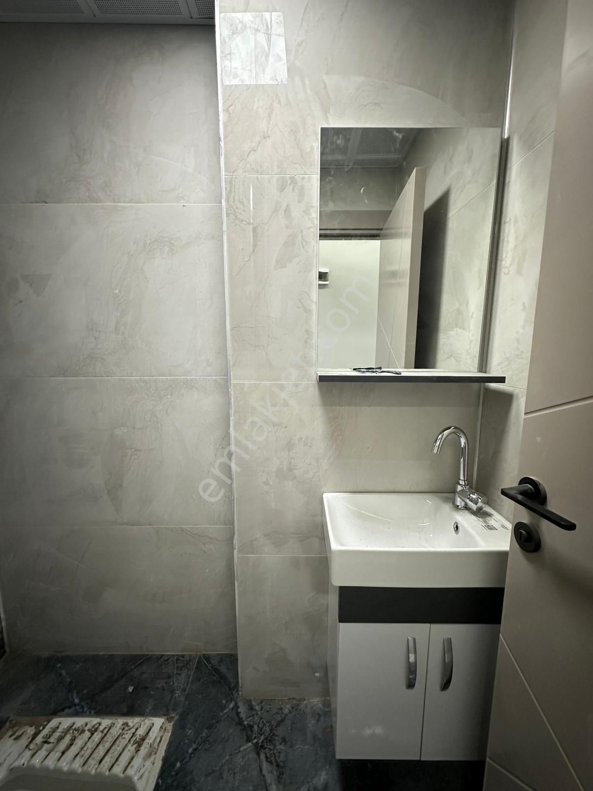 Ayanoğlu'nda 2+1 Tramvay Yakını Yol Cephe Lüks Satılık Daireler - Görsel 18