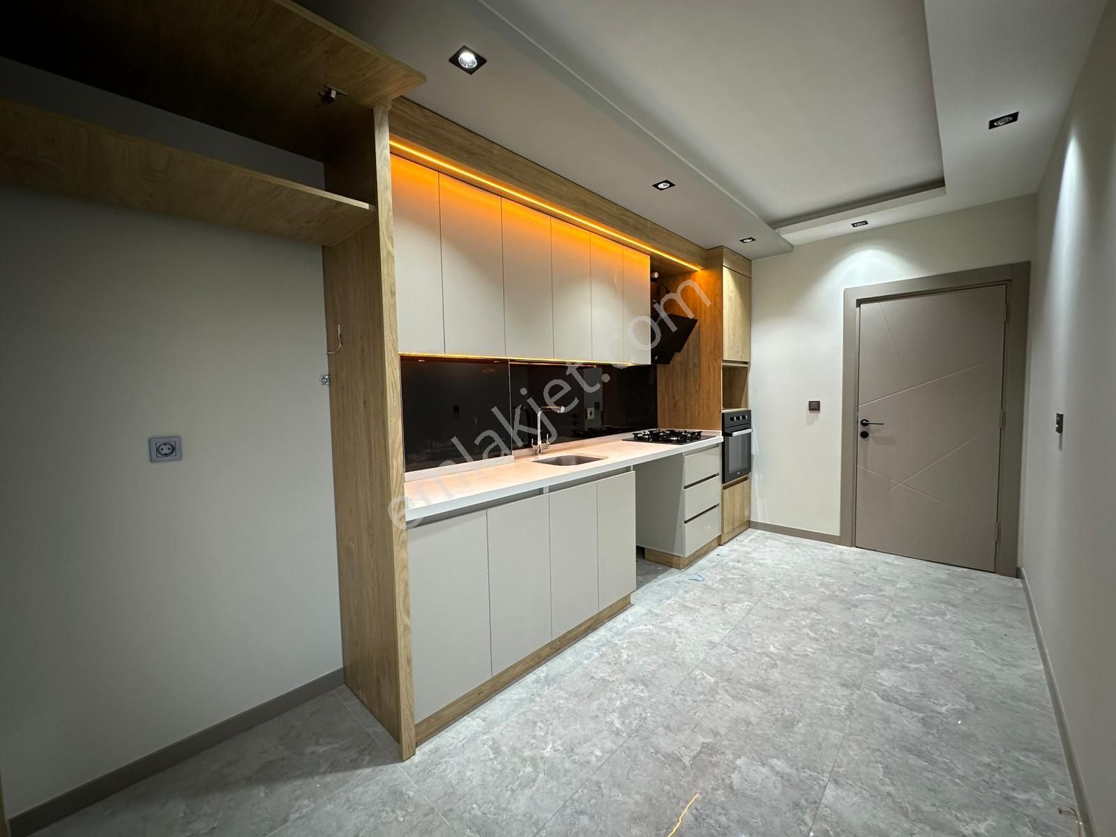 Ayanoğlu'nda 2+1 Tramvay Yakını Yol Cephe Lüks Satılık Daireler - Görsel 33