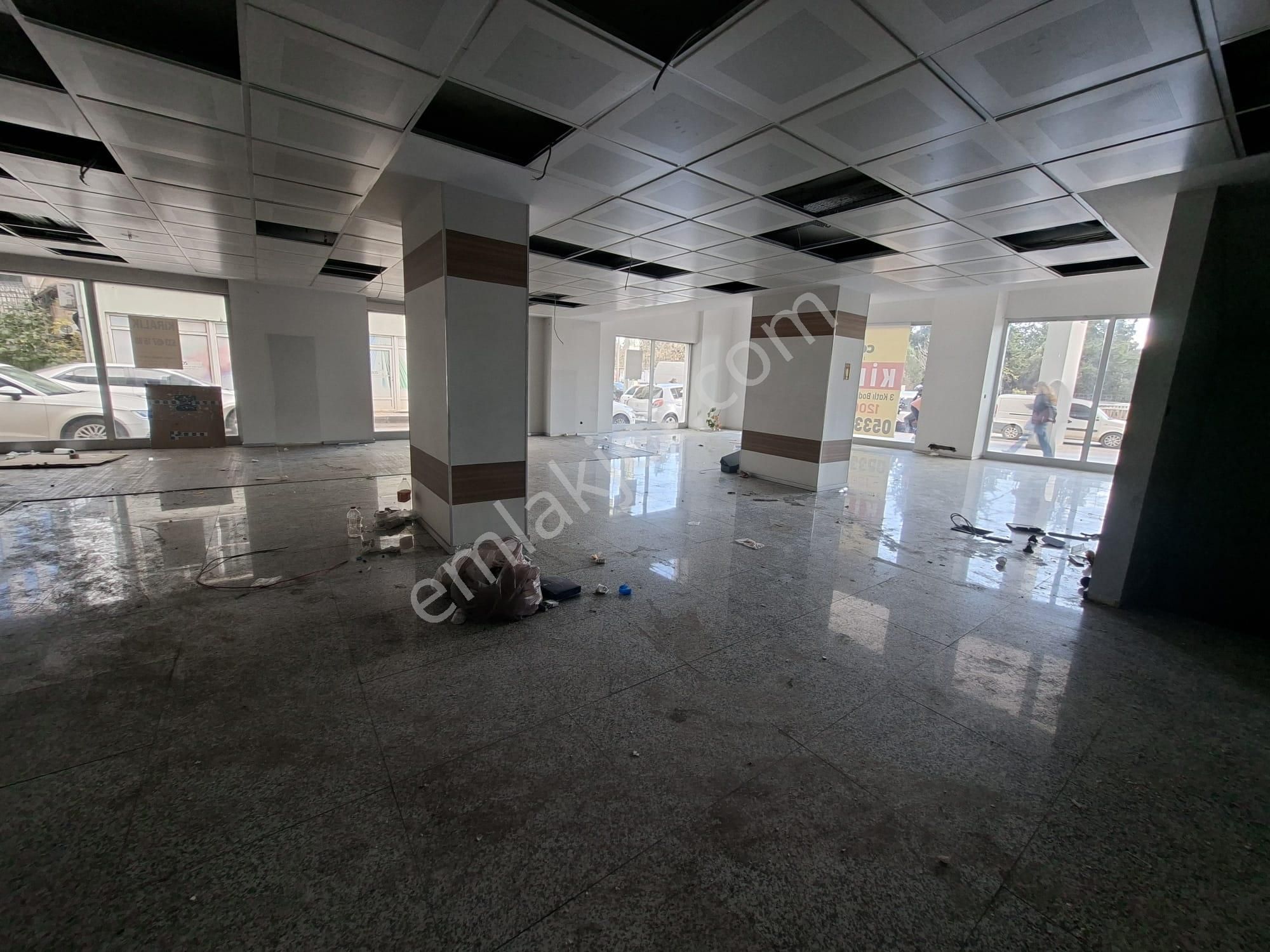 Markantalya Karşısı - Eski İş Bankası Yeri - 1.270 M² Dev Kiralık Mağaza - Görsel 7
