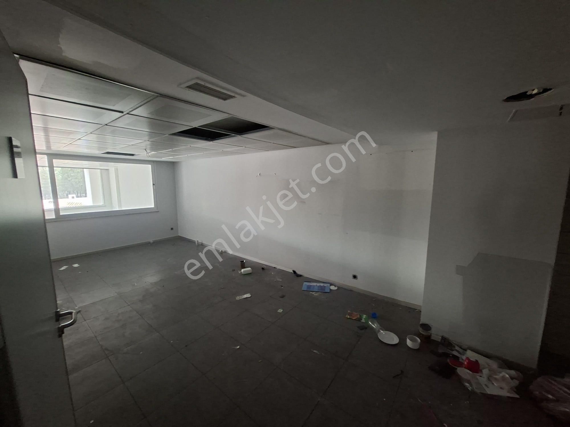 Markantalya Karşısı - Eski İş Bankası Yeri - 1.270 M² Dev Kiralık Mağaza - Görsel 3