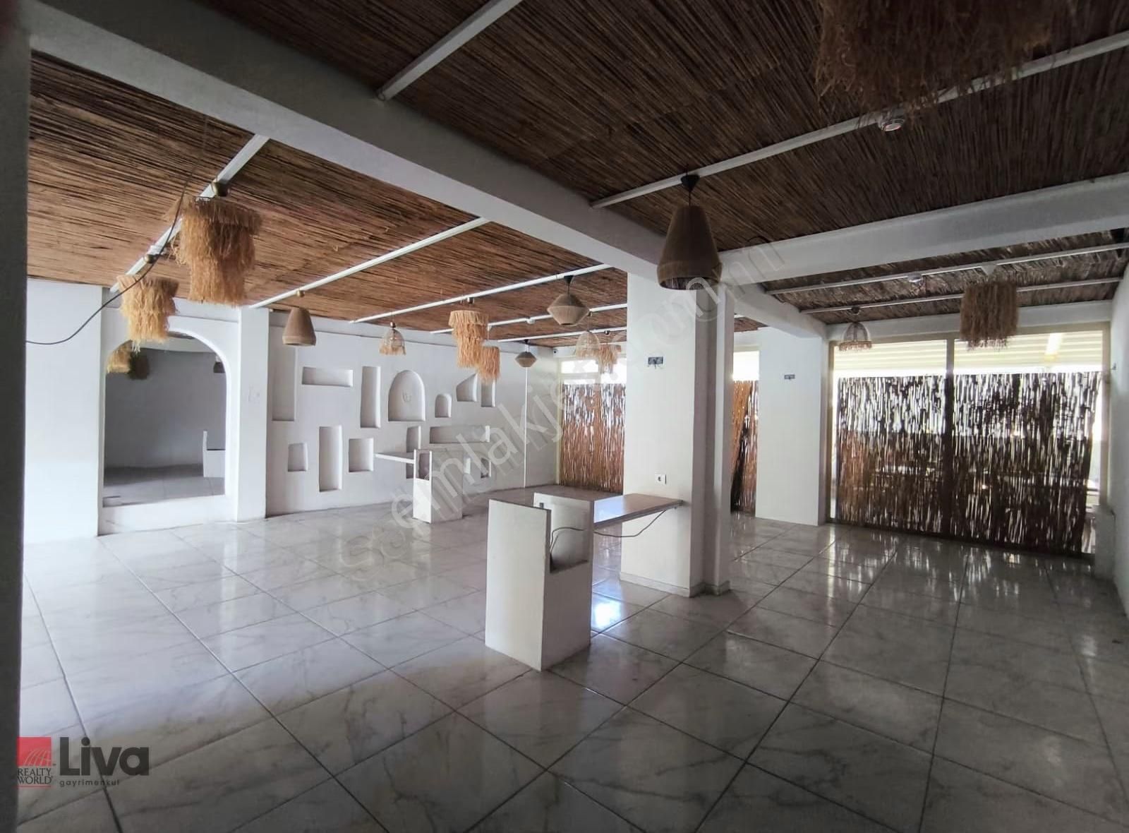 Rw Liva'dan Nef Karşısı Soma Cad. Üzeri 326 M² Kiralık Dükkan - Görsel 2