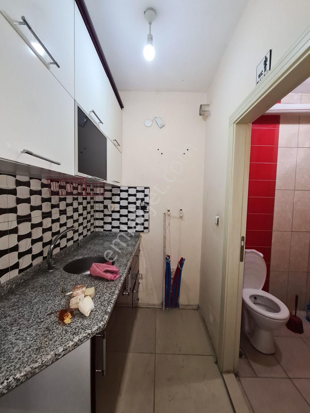 Vadikent Yakını Mutfak + Wc + Depolu 40 M² Satılık Dükkan - Görsel 8