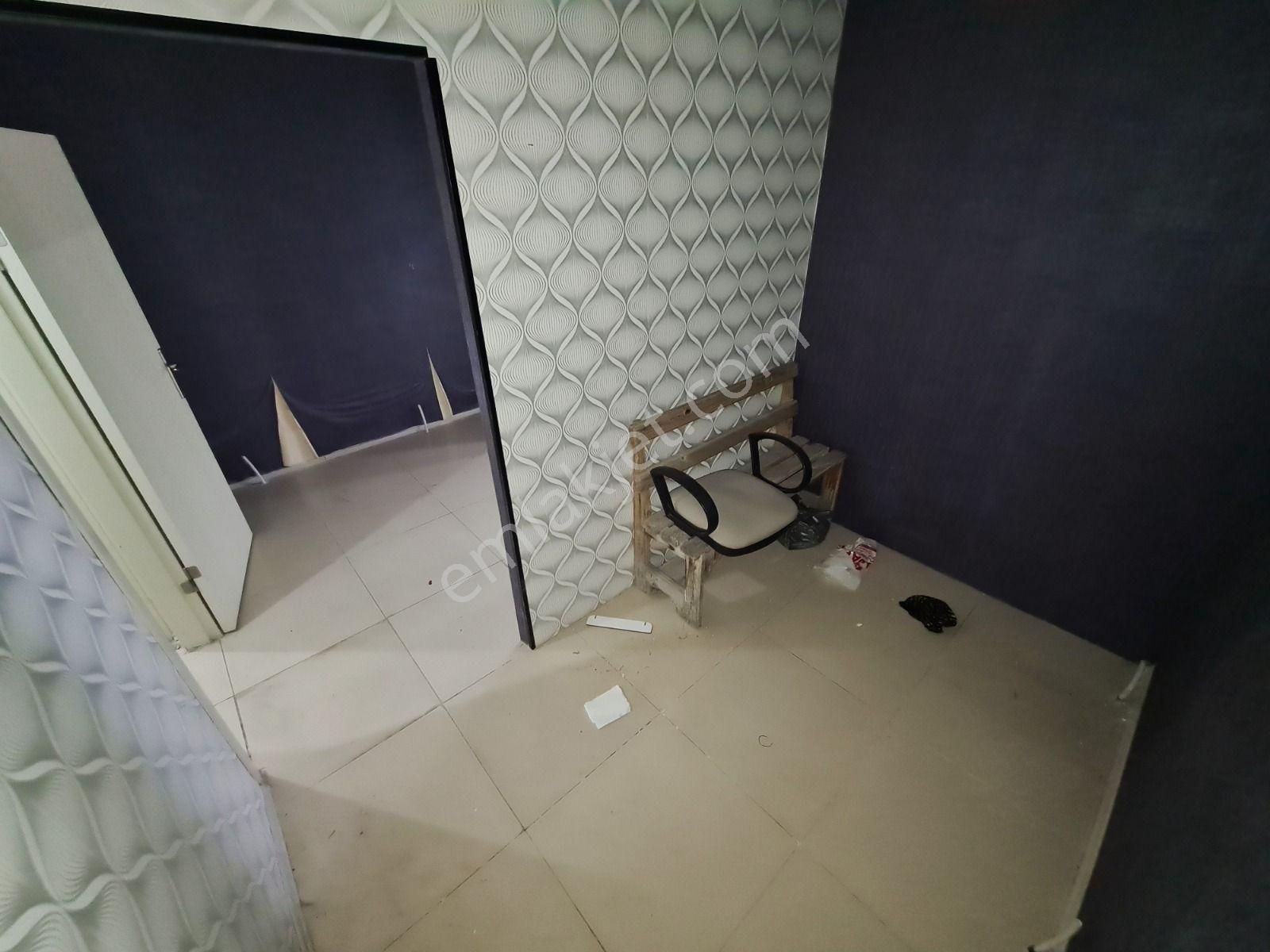 Vadikent Yakını Mutfak + Wc + Depolu 40 M² Satılık Dükkan - Görsel 12