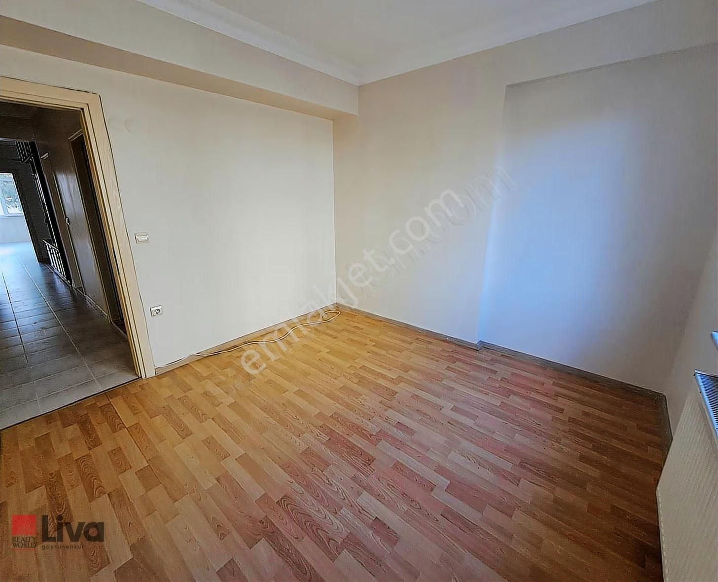 Liva' Dan Mükemmel Konumda Satılık 3+1 Daire - Görsel 26