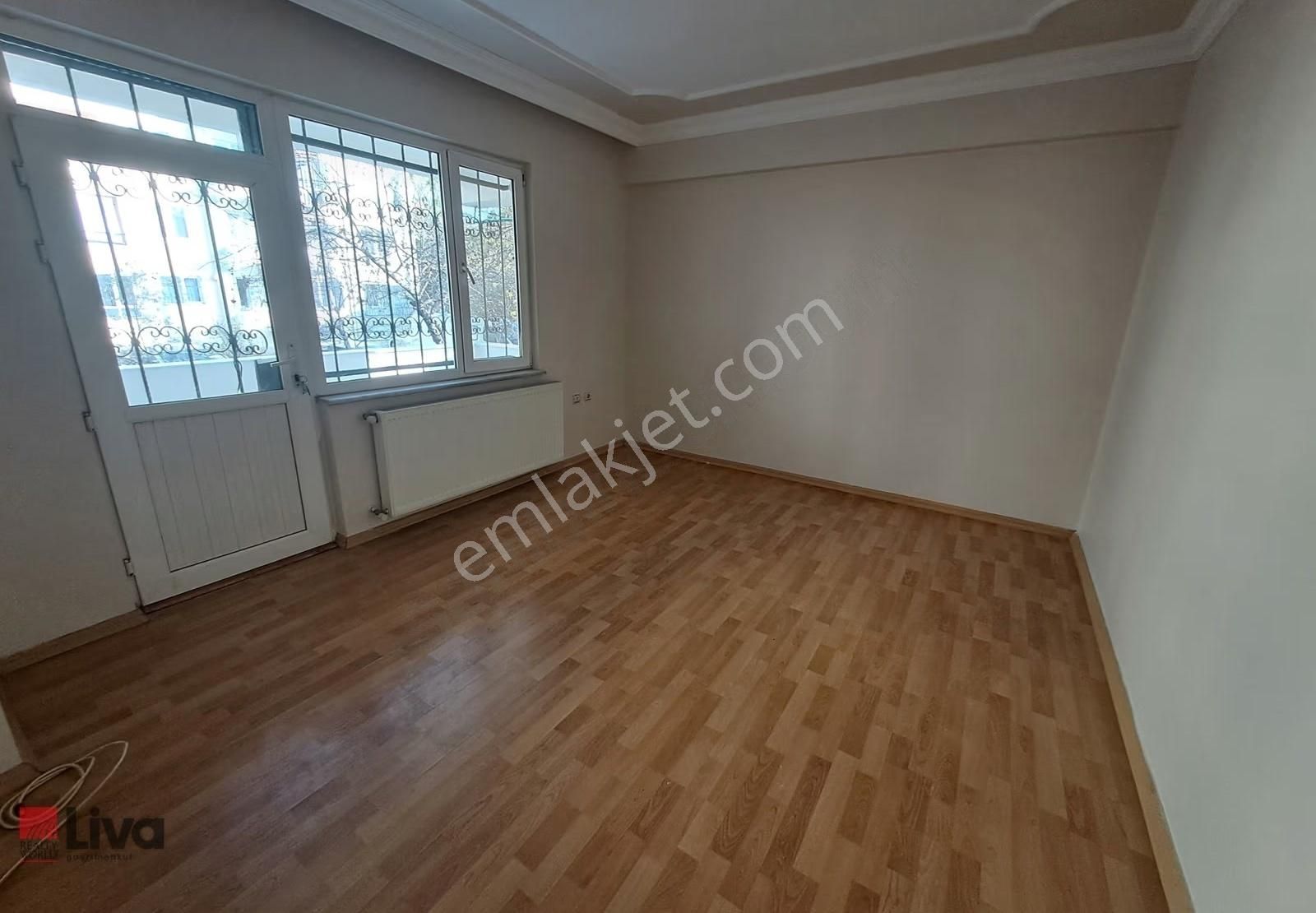 Liva' Dan Mükemmel Konumda Satılık 3+1 Daire - Görsel 28