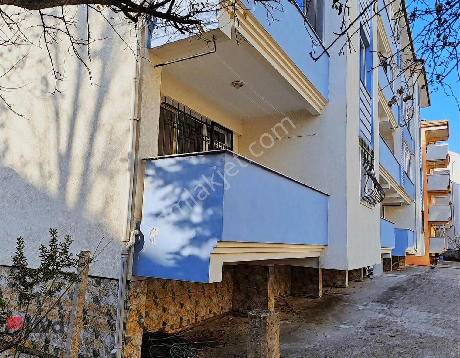 Liva' Dan Mükemmel Konumda Satılık 3+1 Daire - Görsel 20