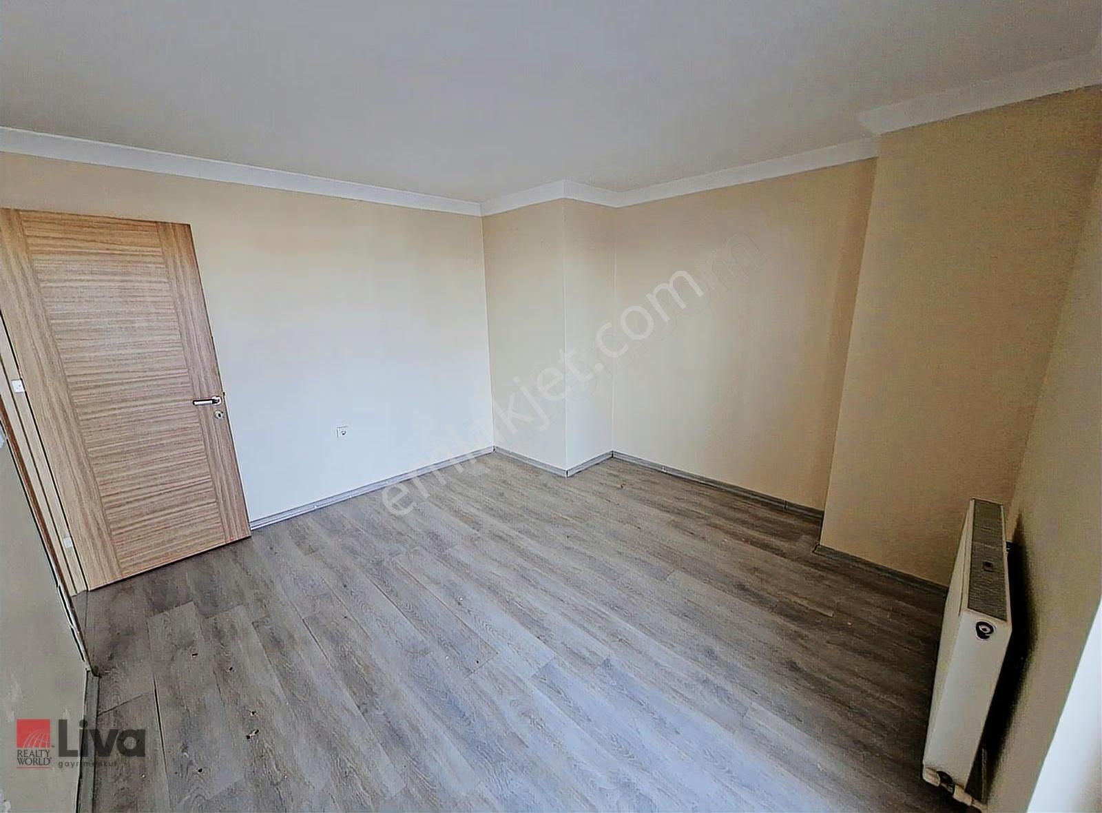 Rw Liva' Dan Soma Caddesi Üzeri | Nef Karşısı | 2+1 Dubleks - Görsel 8