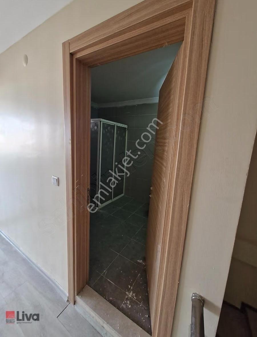 Rw Liva' Dan Soma Caddesi Üzeri | Nef Karşısı | 2+1 Dubleks - Görsel 2