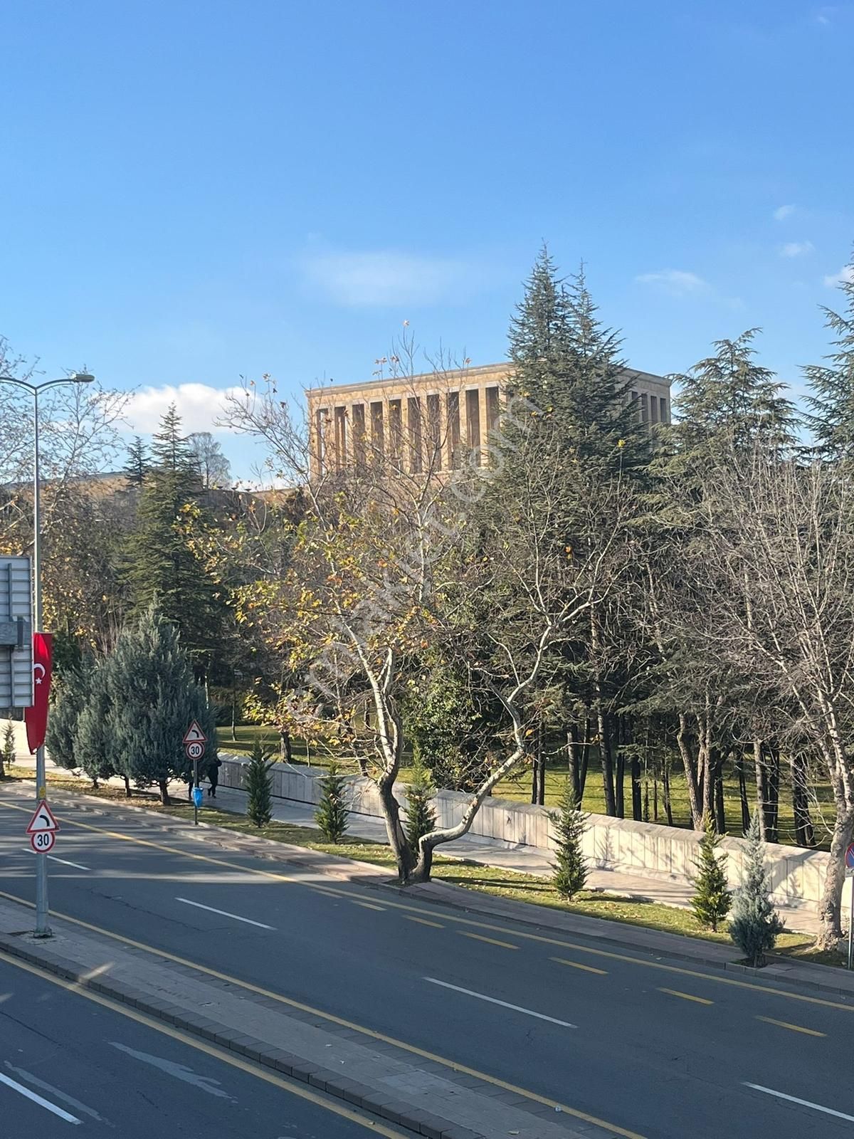 Anıttepe'de Anıtkabir Mazaralı 2+1 Kiralık Daire - Görsel 10