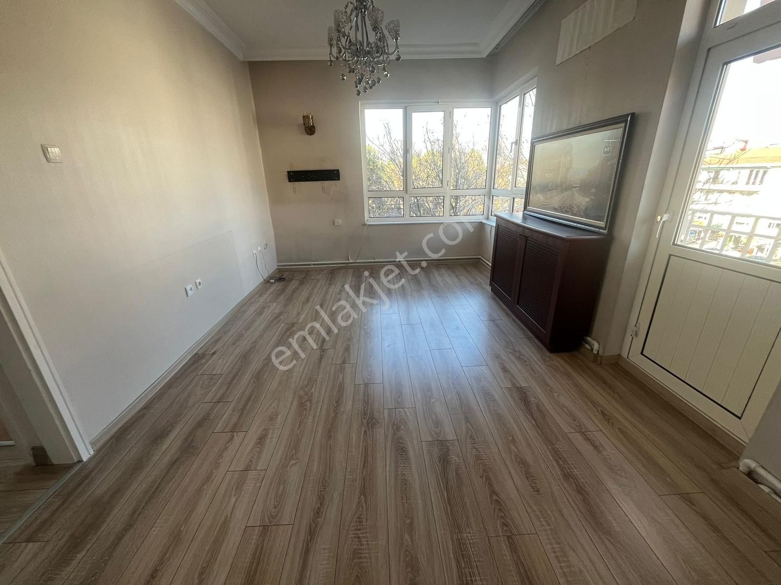 Anıttepe'de Anıtkabir Mazaralı 2+1 Kiralık Daire - Görsel 17