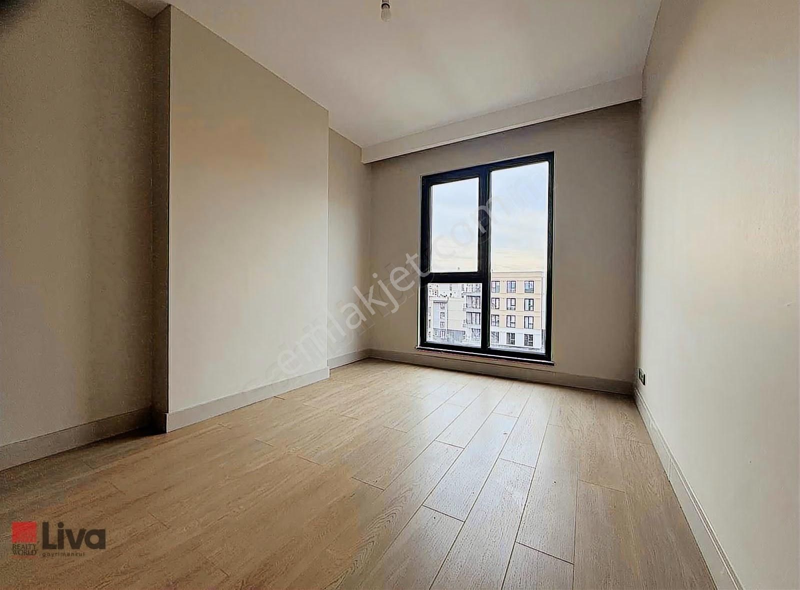 Rw Liva'dan Emlakkonut'da Ebeveyn Banyolu Kiralık 2+1 Daire - Görsel 17