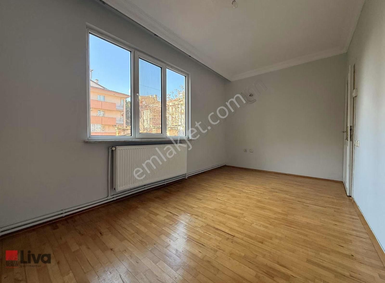 Rw Liva'dan Atatürk Mahallesinde 3+1 Kiralık Ferah Daire