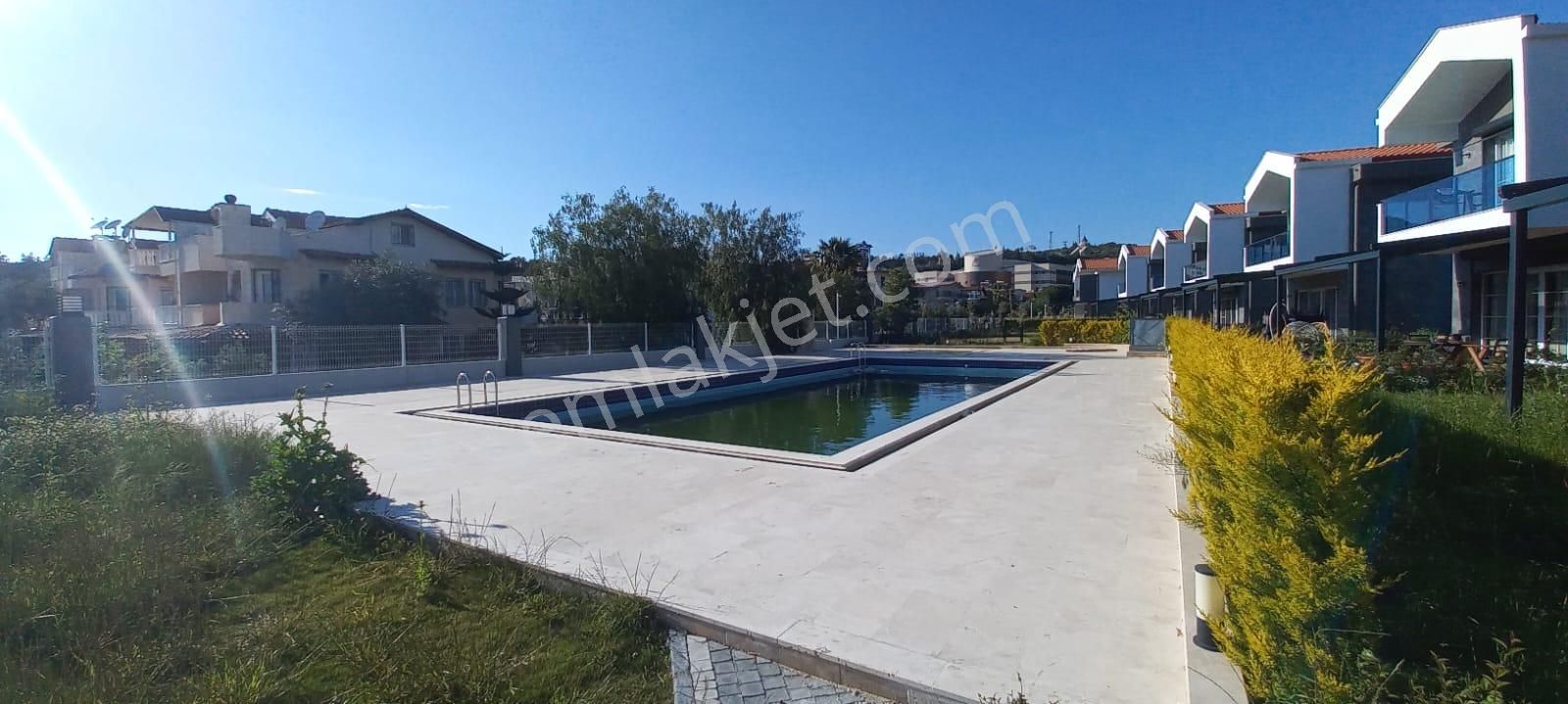 Havuzlu Ve Güvenlikli Sitede Denize 500 Metre Villa - Görsel 7