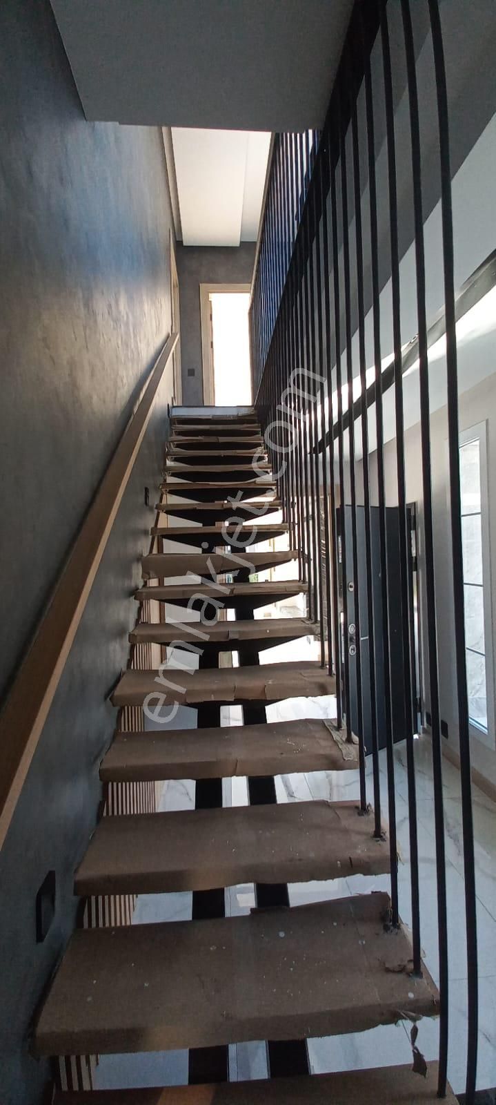 Havuzlu Ve Güvenlikli Sitede Denize 500 Metre Villa - Görsel 17