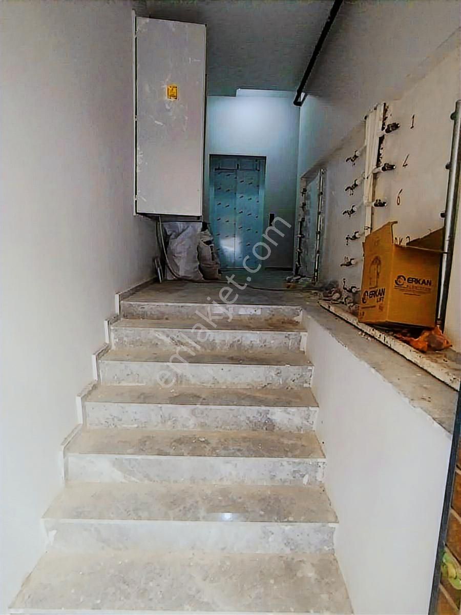 Buca Kuruçeşme 55 Mk Sıfır Ara Kat Doğalgazlı Asansörlü Üniv Ka - Görsel 11