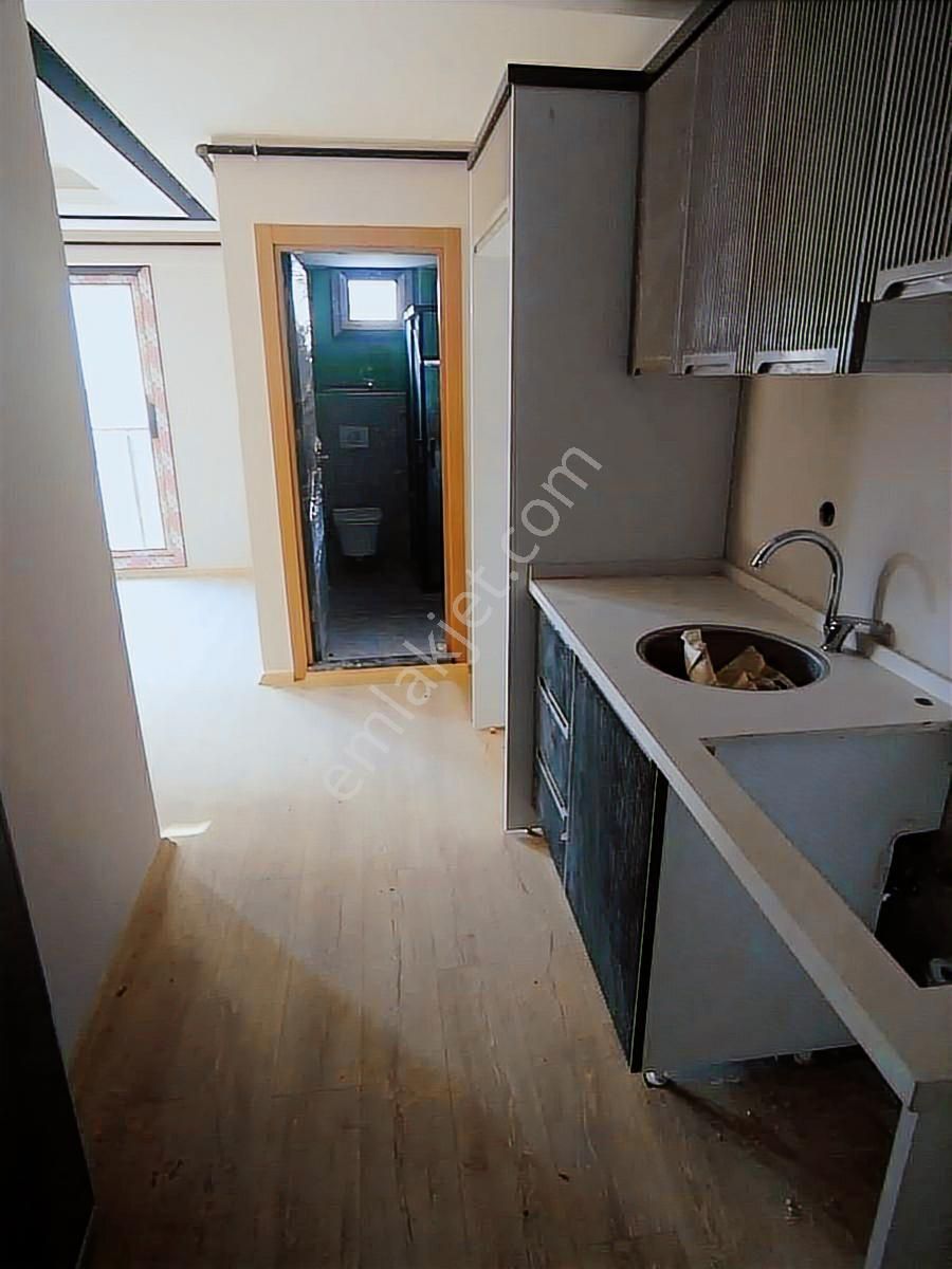 Buca Kuruçeşme 55 Mk Sıfır Ara Kat Doğalgazlı Asansörlü Üniv Ka - Görsel 5