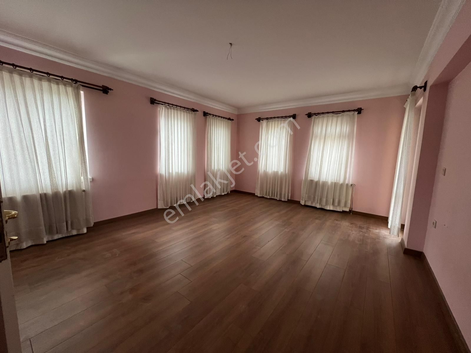 Beysukent Kiralık Tunca Sokakta Komple Bina - Görsel 17