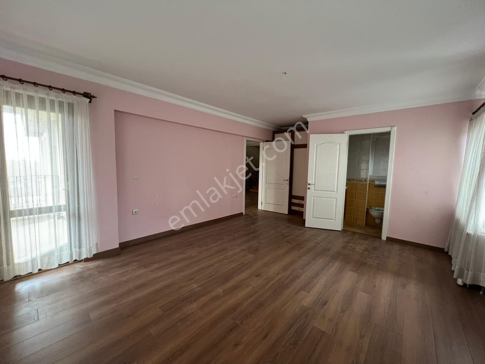 Beysukent Kiralık Tunca Sokakta Komple Bina - Görsel 16