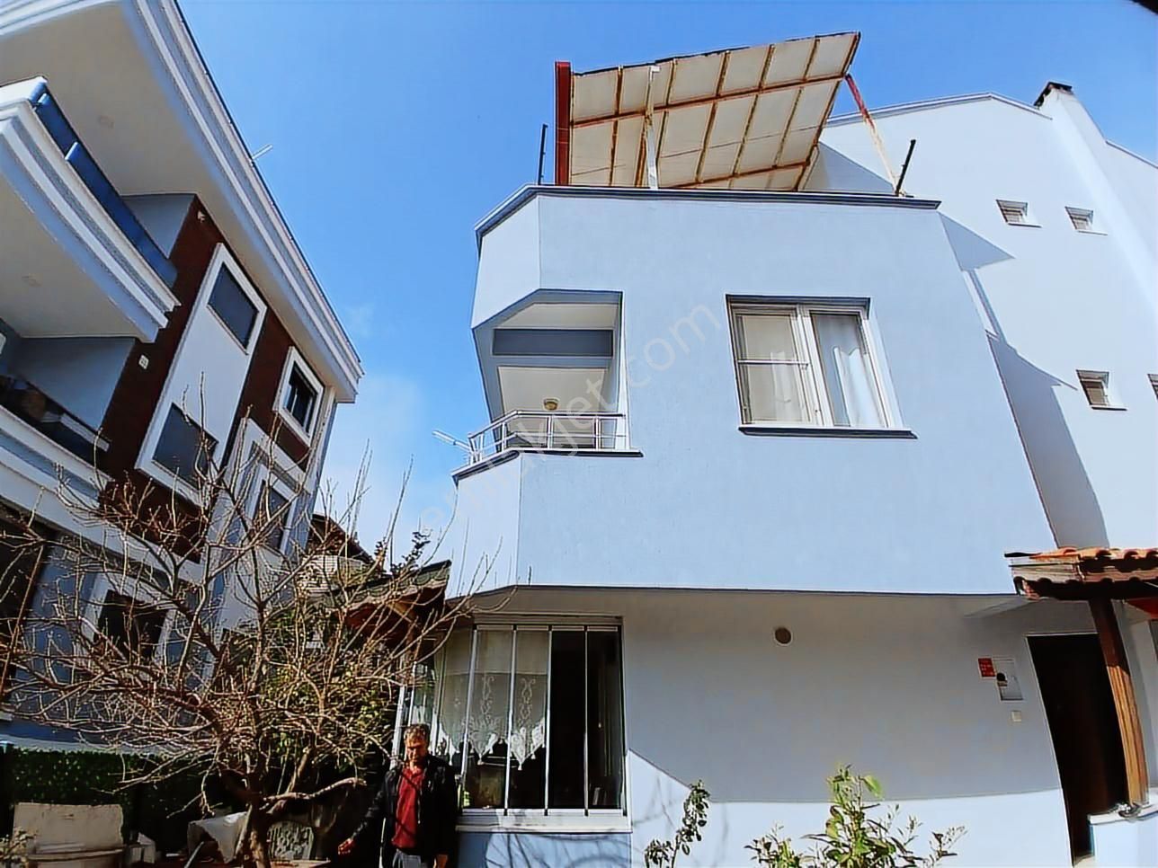 Akçay Cemil Temel'de 3+1 Tripleks Masrafsız Villa - Görsel 18