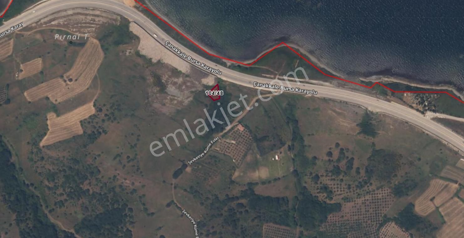 Çanakkale Lapsekide Denize Yakın Tarla