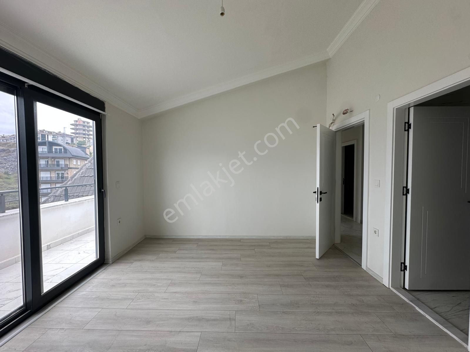 Alanya Çıplaklı'da Satılık 3+1 Ayrı Mutfak 170m2 Sıfır Dubleks Daire - Görsel 35